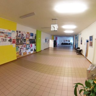 Střední škola cestovního ruchu a grafického designu (GRACE) Pardubice